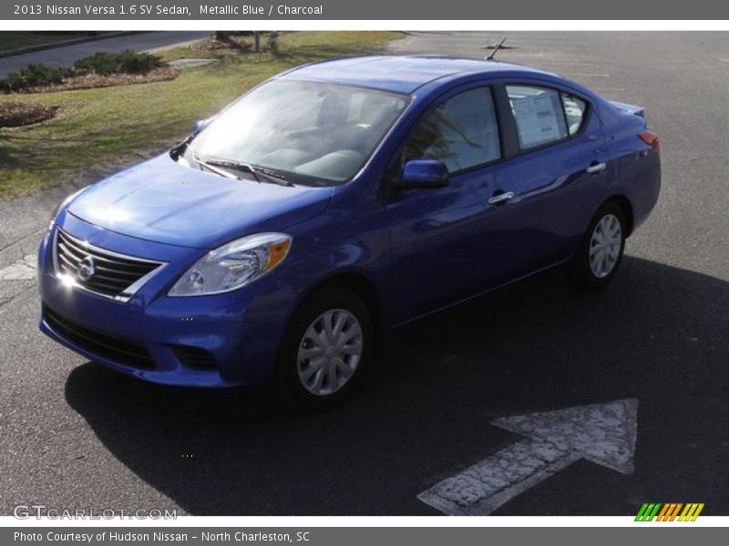 Metallic Blue / Charcoal 2013 Nissan Versa 1.6 SV Sedan
