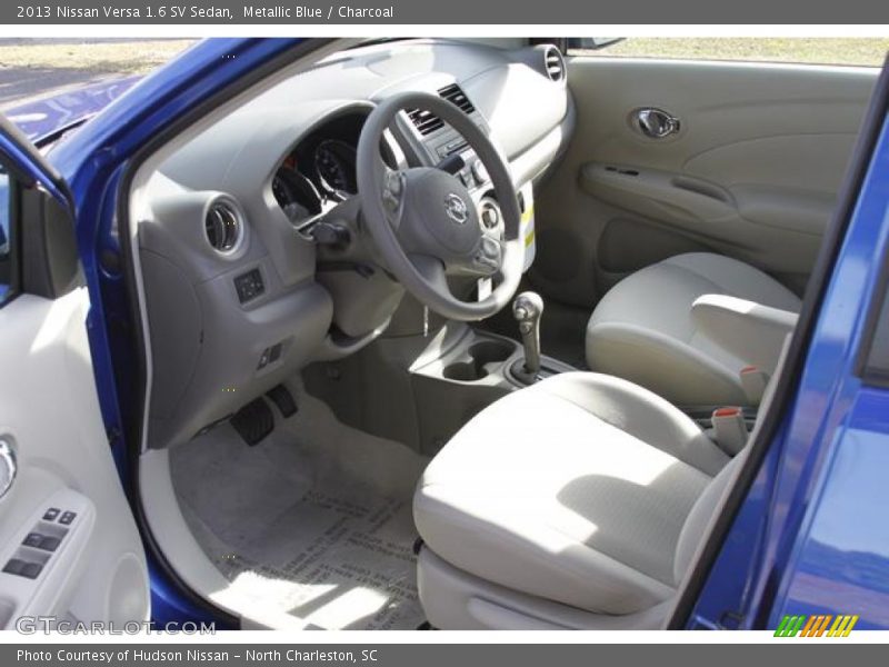Metallic Blue / Charcoal 2013 Nissan Versa 1.6 SV Sedan