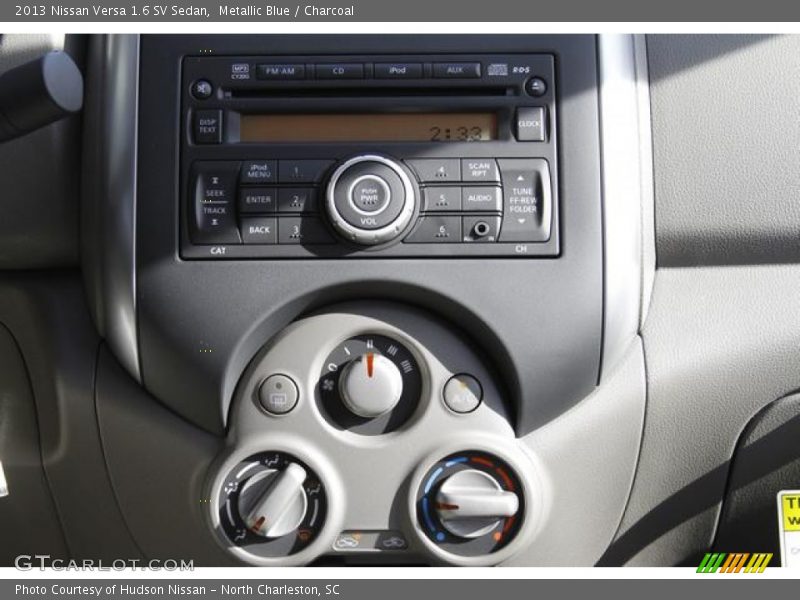 Metallic Blue / Charcoal 2013 Nissan Versa 1.6 SV Sedan