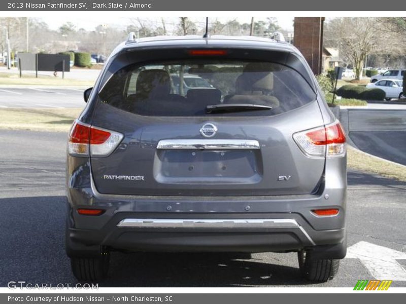Dark Slate / Almond 2013 Nissan Pathfinder SV