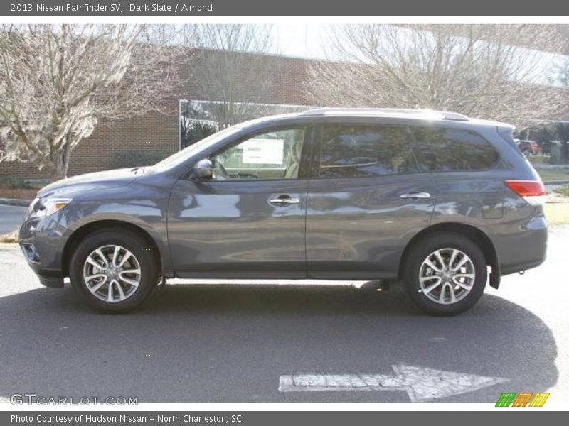 Dark Slate / Almond 2013 Nissan Pathfinder SV