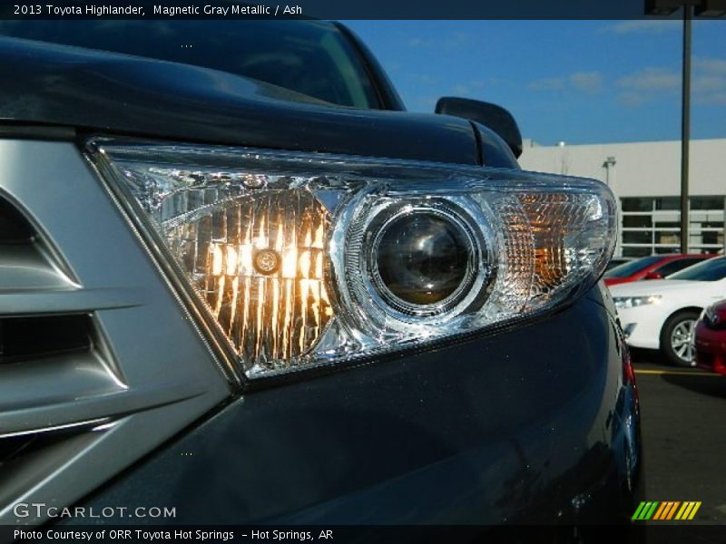 Magnetic Gray Metallic / Ash 2013 Toyota Highlander