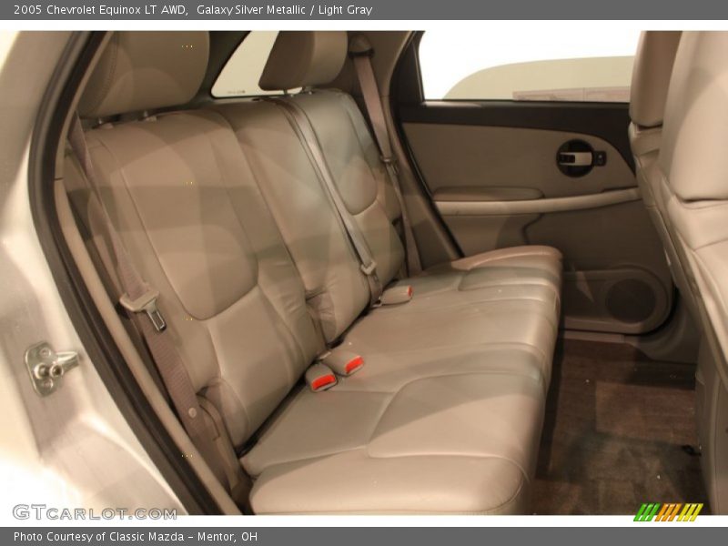 Galaxy Silver Metallic / Light Gray 2005 Chevrolet Equinox LT AWD