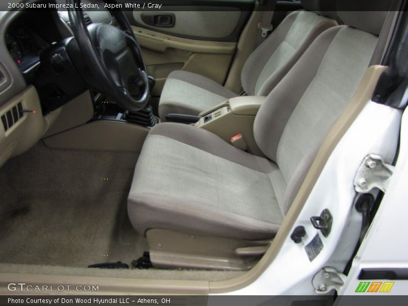  2000 Impreza L Sedan Gray Interior