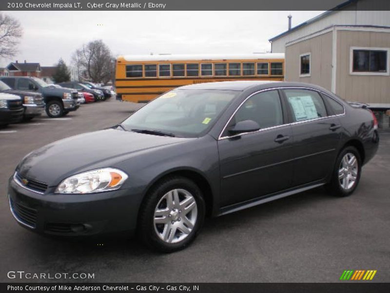 Front 3/4 View of 2010 Impala LT