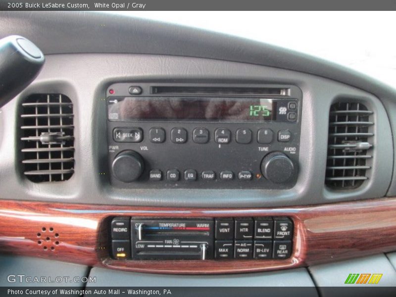 White Opal / Gray 2005 Buick LeSabre Custom