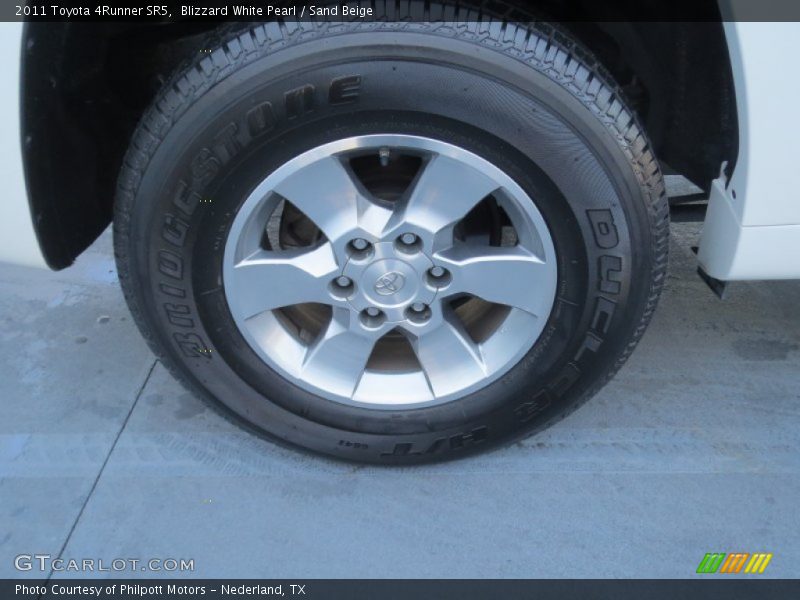 Blizzard White Pearl / Sand Beige 2011 Toyota 4Runner SR5