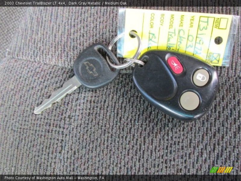 Dark Gray Metallic / Medium Oak 2003 Chevrolet TrailBlazer LT 4x4