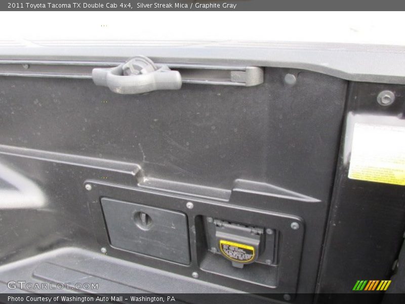 Silver Streak Mica / Graphite Gray 2011 Toyota Tacoma TX Double Cab 4x4