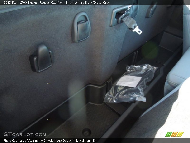 Bright White / Black/Diesel Gray 2013 Ram 1500 Express Regular Cab 4x4