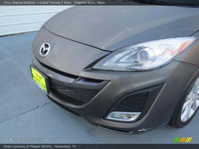 Graphite Mica / Black 2011 Mazda MAZDA3 s Grand Touring 5 Door