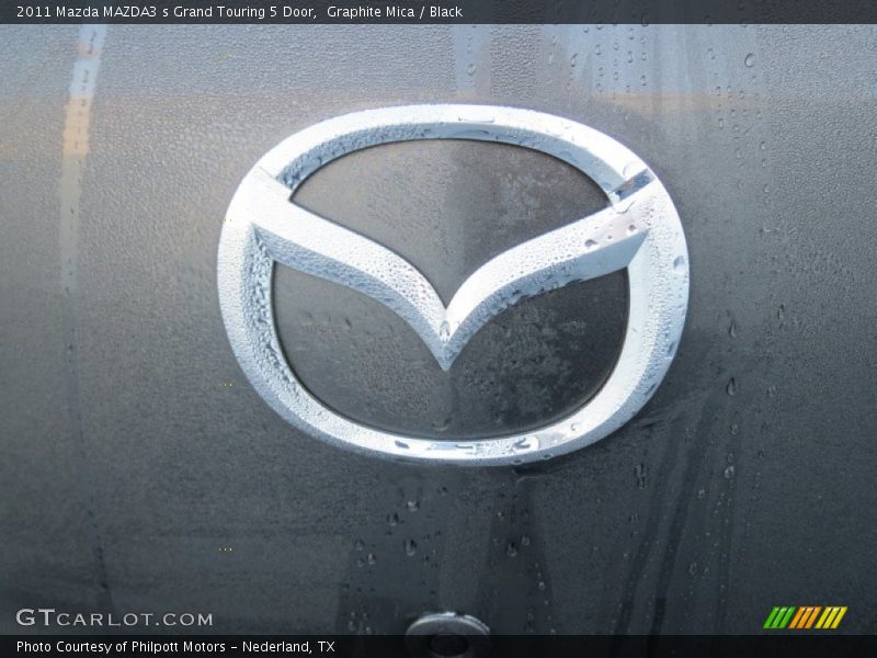 Graphite Mica / Black 2011 Mazda MAZDA3 s Grand Touring 5 Door
