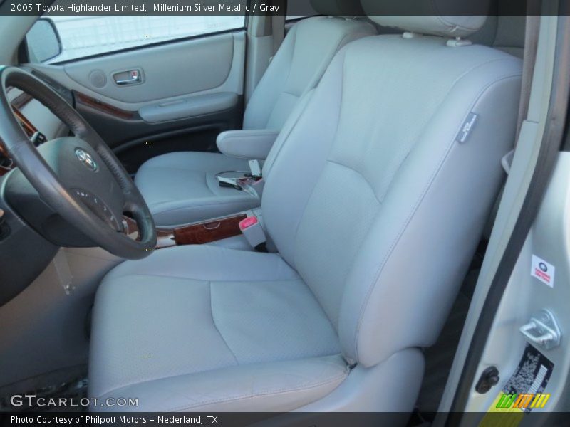 Millenium Silver Metallic / Gray 2005 Toyota Highlander Limited