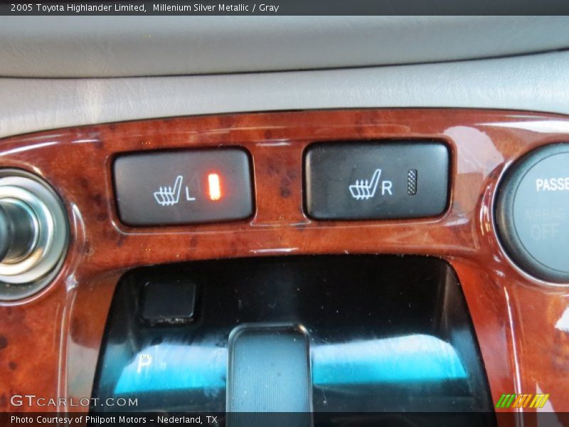 Millenium Silver Metallic / Gray 2005 Toyota Highlander Limited