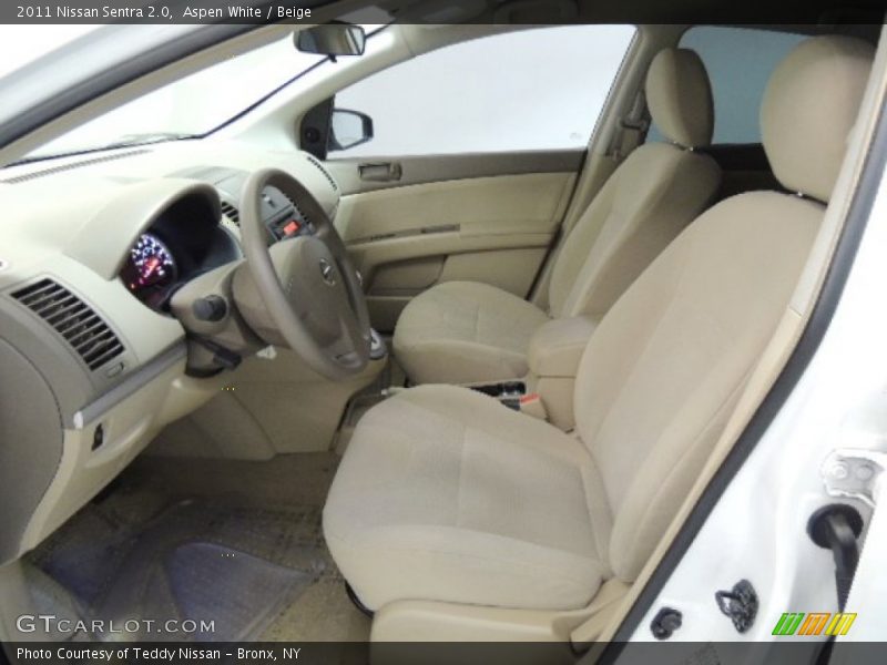 Aspen White / Beige 2011 Nissan Sentra 2.0