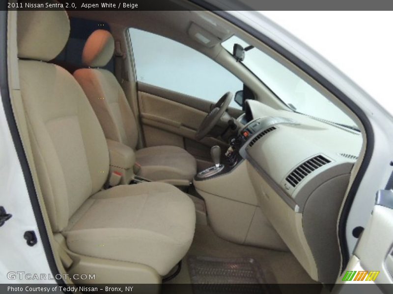 Aspen White / Beige 2011 Nissan Sentra 2.0