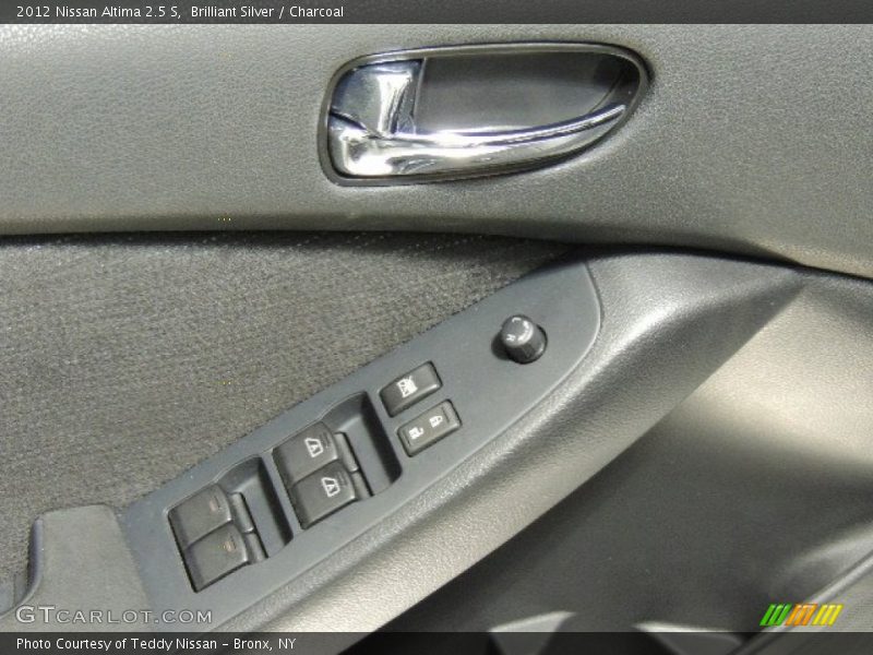 Brilliant Silver / Charcoal 2012 Nissan Altima 2.5 S