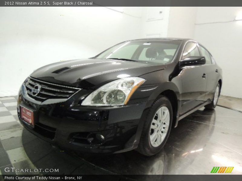 Super Black / Charcoal 2012 Nissan Altima 2.5 S