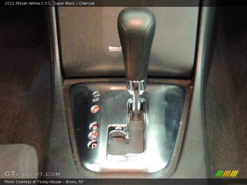 Super Black / Charcoal 2012 Nissan Altima 2.5 S