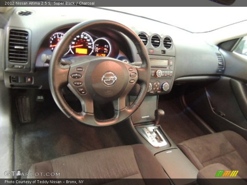 Super Black / Charcoal 2012 Nissan Altima 2.5 S