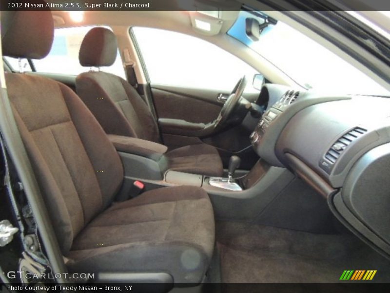 Super Black / Charcoal 2012 Nissan Altima 2.5 S