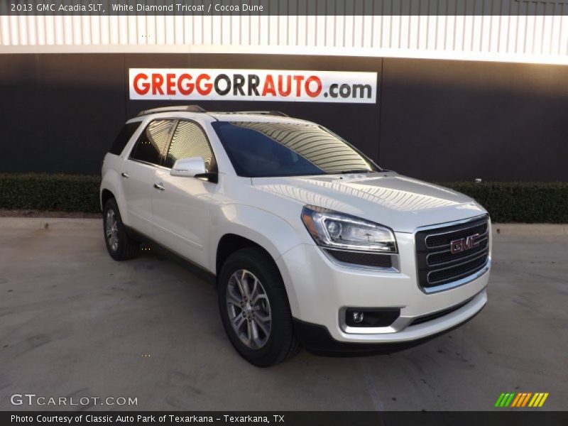 White Diamond Tricoat / Cocoa Dune 2013 GMC Acadia SLT