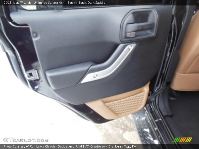 Black / Black/Dark Saddle 2013 Jeep Wrangler Unlimited Sahara 4x4
