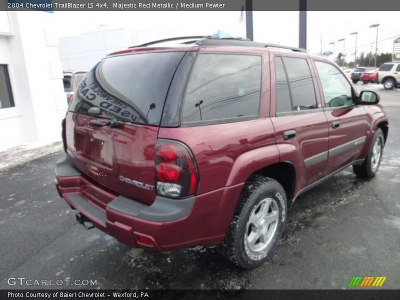Majestic Red Metallic / Medium Pewter 2004 Chevrolet TrailBlazer LS 4x4