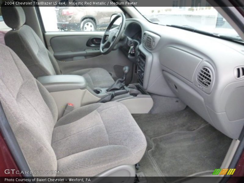 Majestic Red Metallic / Medium Pewter 2004 Chevrolet TrailBlazer LS 4x4