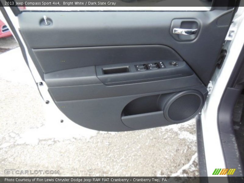 Bright White / Dark Slate Gray 2013 Jeep Compass Sport 4x4