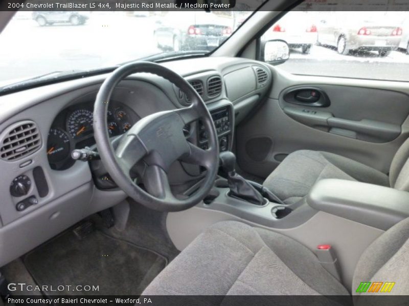 Majestic Red Metallic / Medium Pewter 2004 Chevrolet TrailBlazer LS 4x4