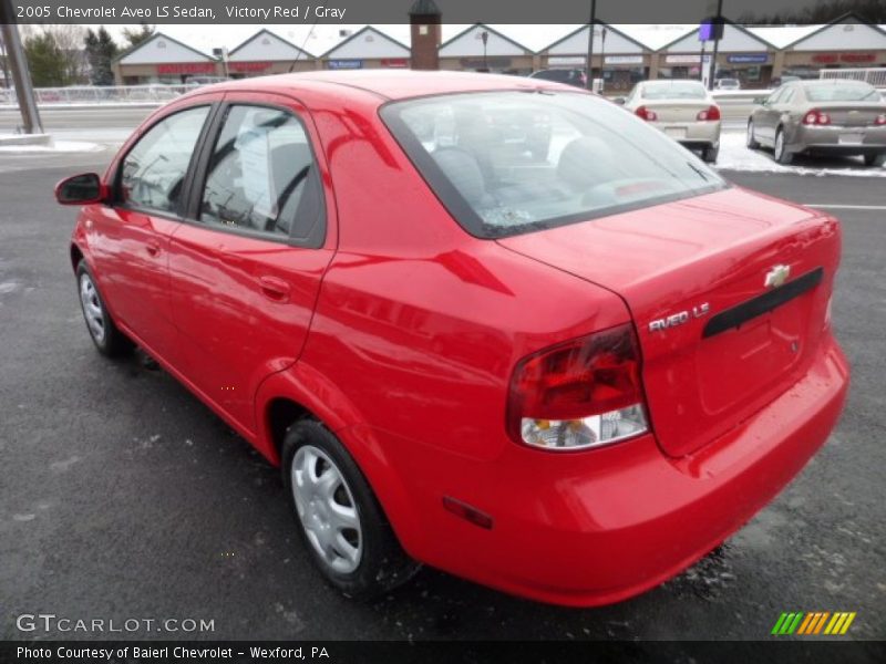  2005 Aveo LS Sedan Victory Red