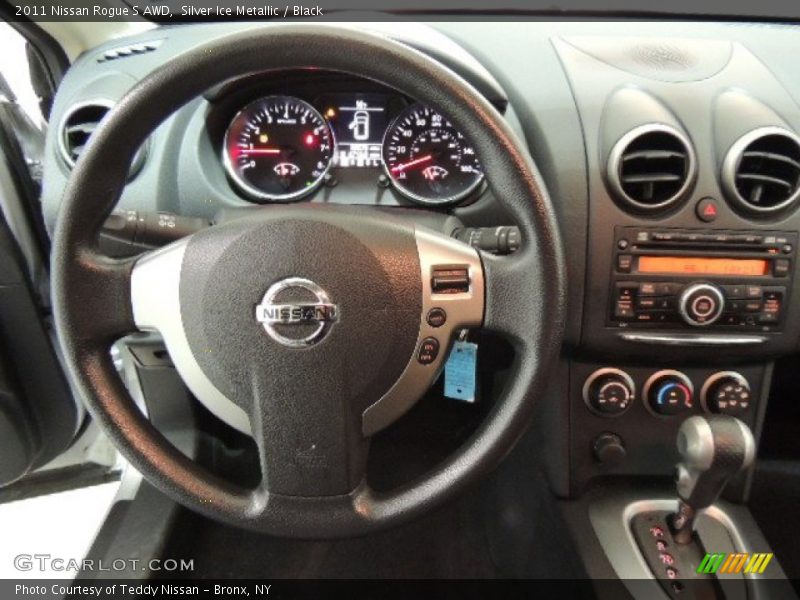 Silver Ice Metallic / Black 2011 Nissan Rogue S AWD