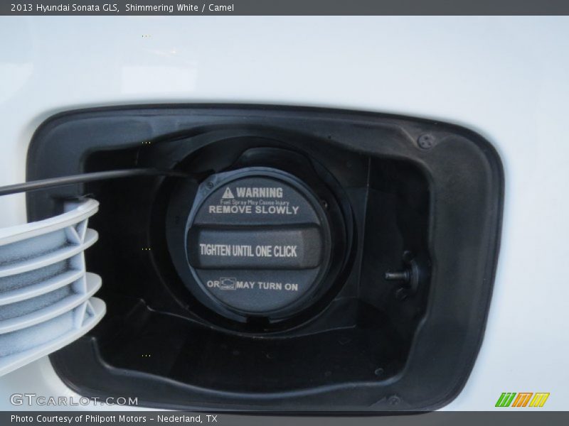 Shimmering White / Camel 2013 Hyundai Sonata GLS