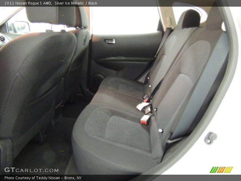 Silver Ice Metallic / Black 2011 Nissan Rogue S AWD