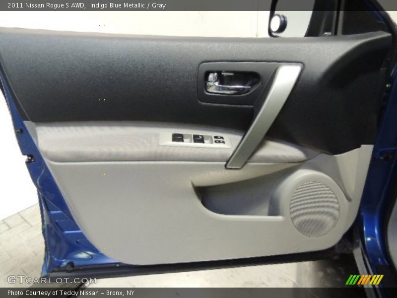 Indigo Blue Metallic / Gray 2011 Nissan Rogue S AWD