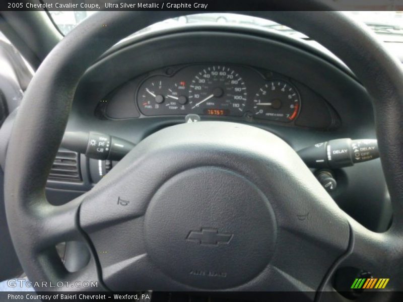 Ultra Silver Metallic / Graphite Gray 2005 Chevrolet Cavalier Coupe
