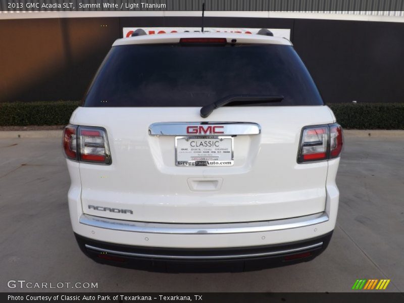 Summit White / Light Titanium 2013 GMC Acadia SLT