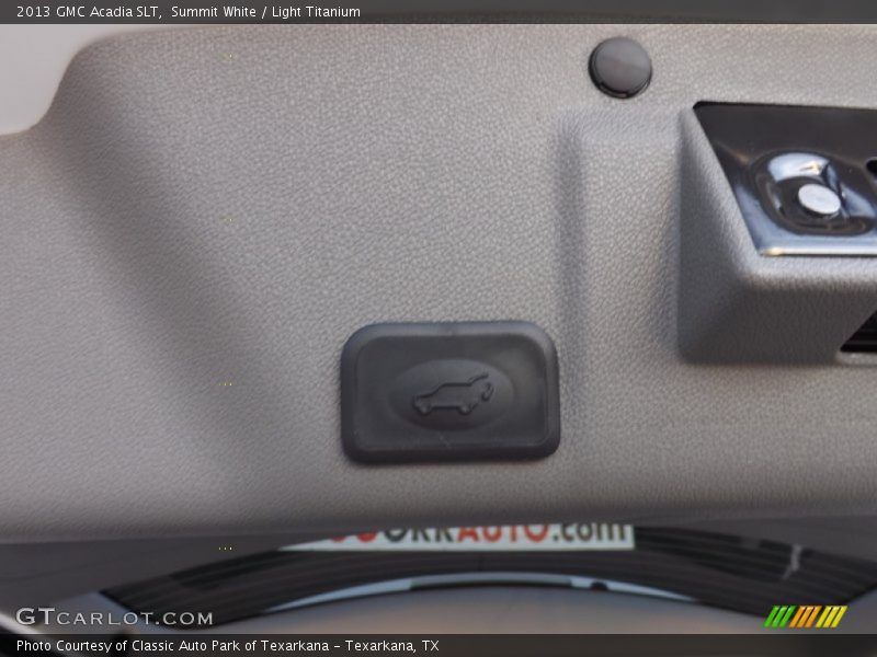 Summit White / Light Titanium 2013 GMC Acadia SLT
