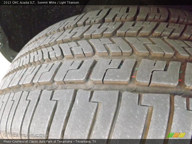 Summit White / Light Titanium 2013 GMC Acadia SLT