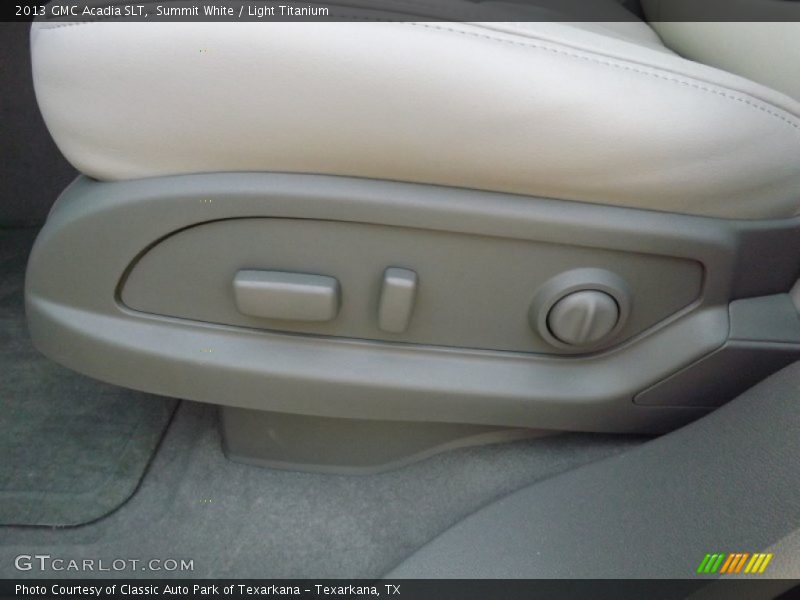 Summit White / Light Titanium 2013 GMC Acadia SLT
