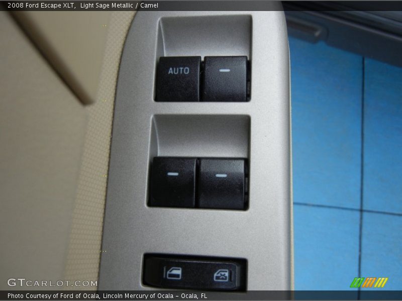 Light Sage Metallic / Camel 2008 Ford Escape XLT