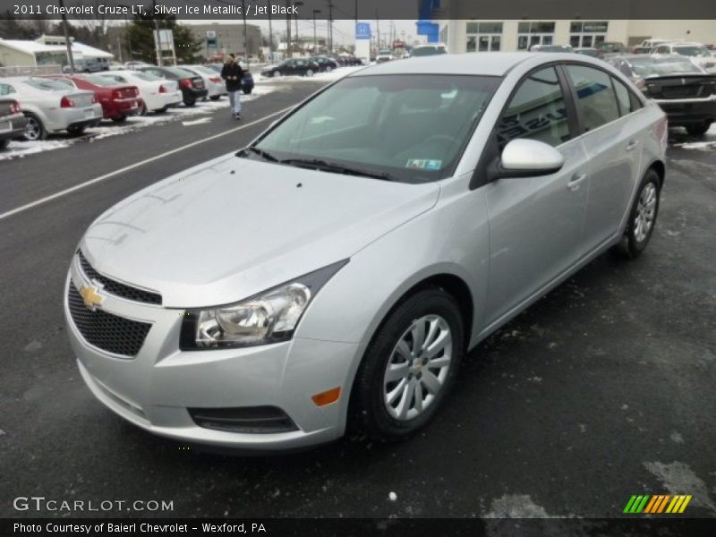 Silver Ice Metallic / Jet Black 2011 Chevrolet Cruze LT