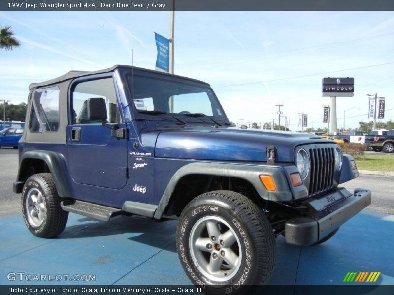 Front 3/4 View of 1997 Wrangler Sport 4x4