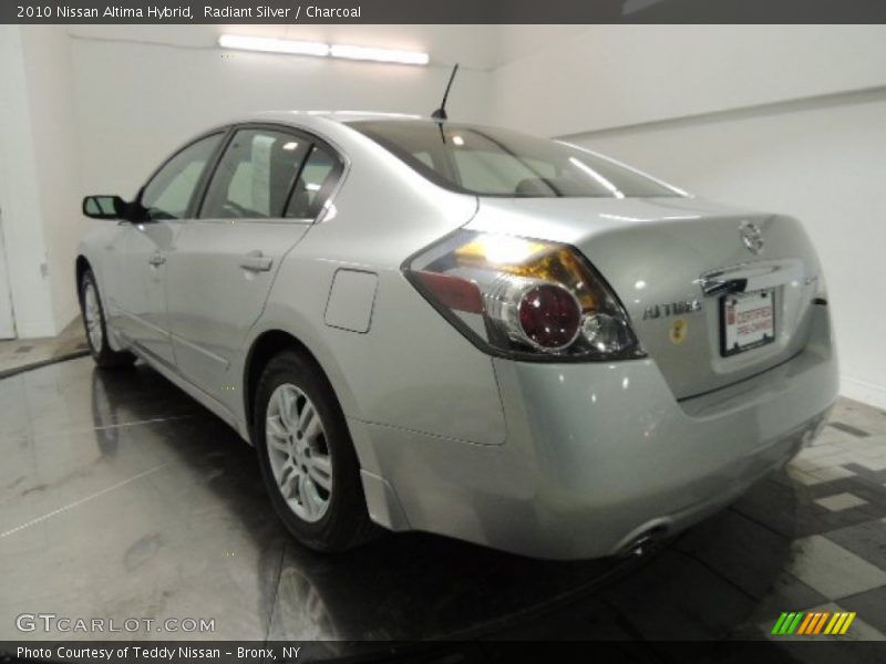 Radiant Silver / Charcoal 2010 Nissan Altima Hybrid