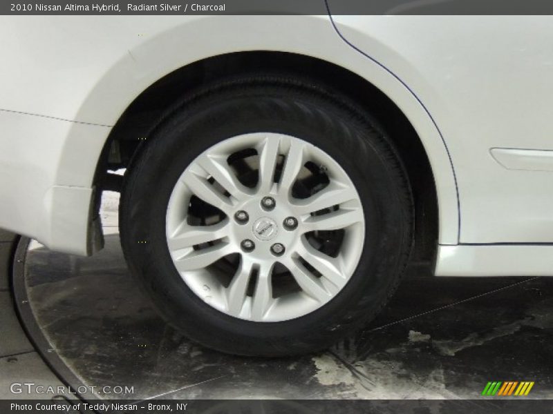 Radiant Silver / Charcoal 2010 Nissan Altima Hybrid