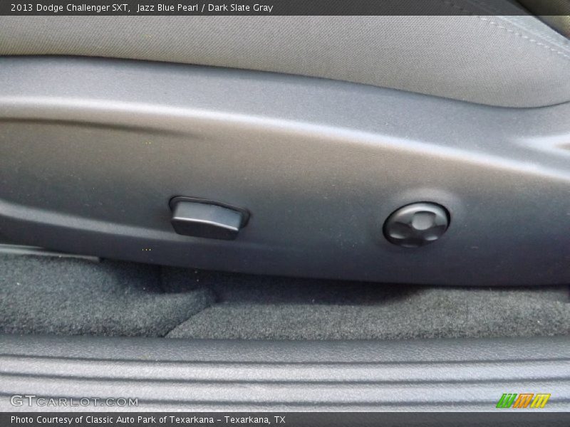 Jazz Blue Pearl / Dark Slate Gray 2013 Dodge Challenger SXT