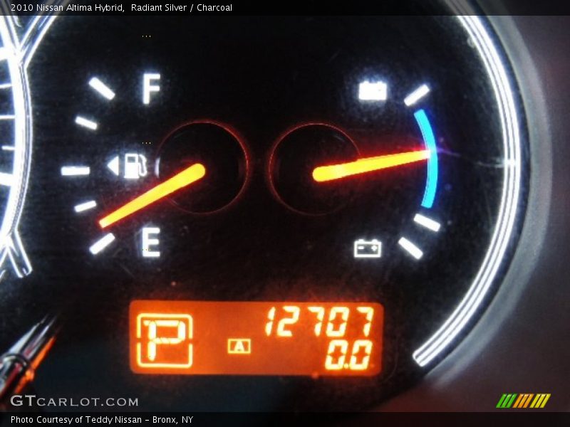 Radiant Silver / Charcoal 2010 Nissan Altima Hybrid