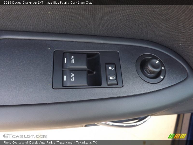 Jazz Blue Pearl / Dark Slate Gray 2013 Dodge Challenger SXT