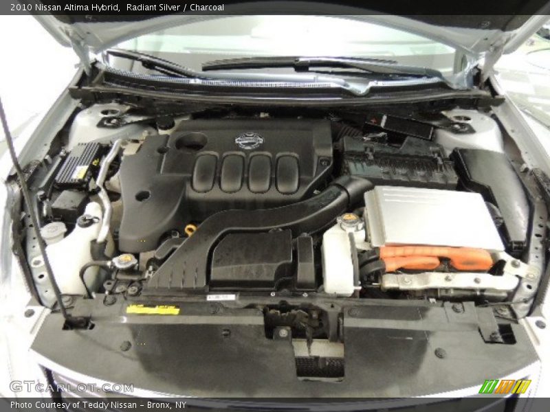Radiant Silver / Charcoal 2010 Nissan Altima Hybrid